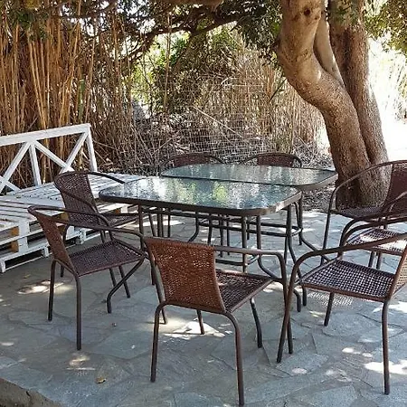 Naxos Garden * Naxos City