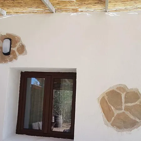 Naxos Garden Apartment